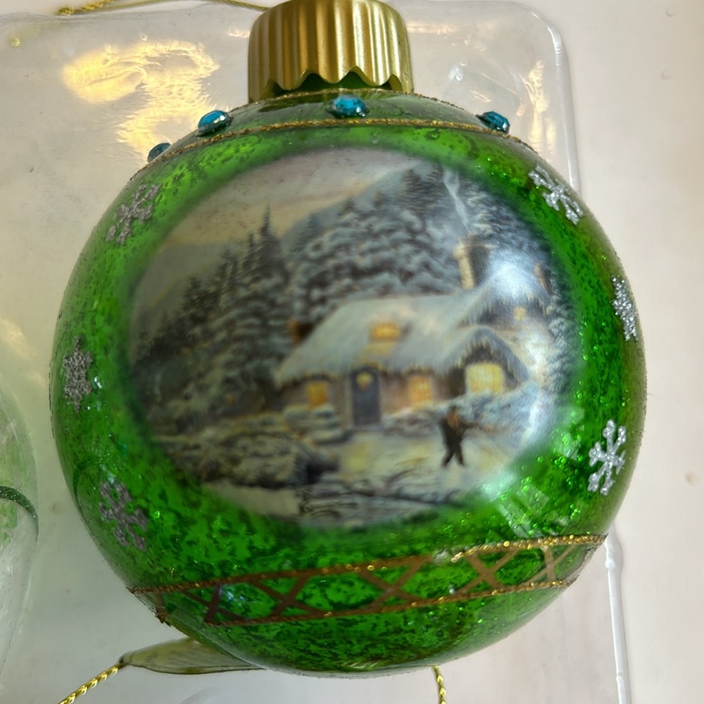 NWT VTG set of 7, Thomas Kinkade” luminary glass ornaments - Picture 11 of 12